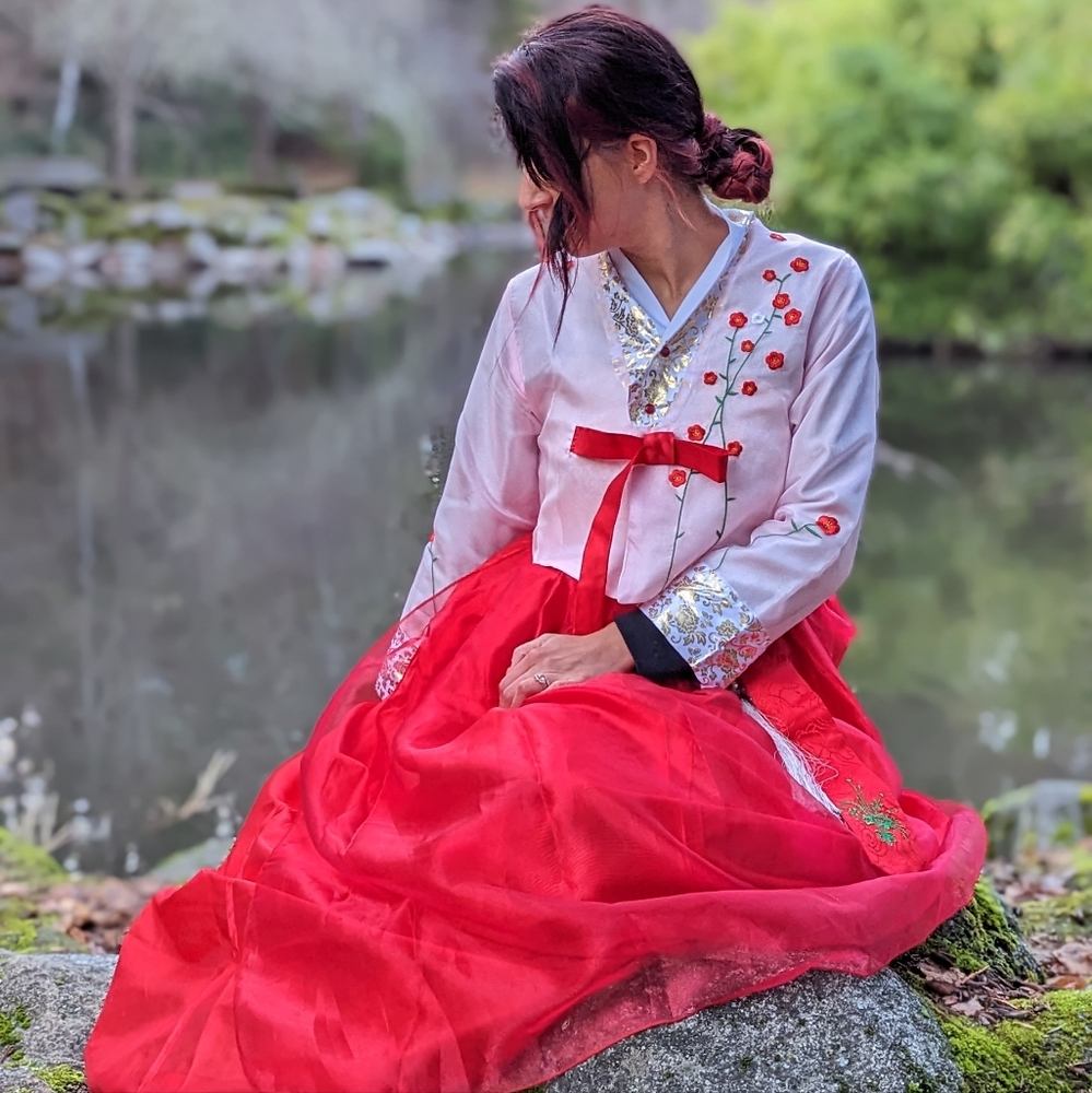 Hanbok Women Red And Pink Hanbok - Picture 8 of 9